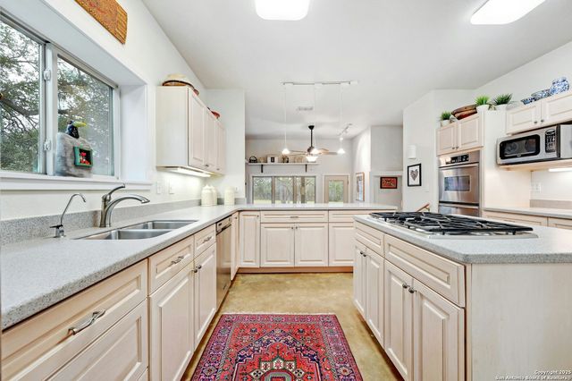 2147 TEJAS TRAIL, Blanco, TX 78606