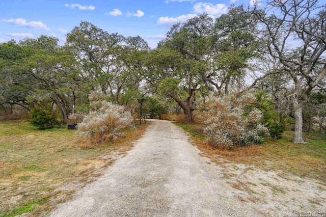 2147 TEJAS TRAIL, Blanco, TX 78606