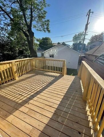 1638 N Hamlin Avenue, Chicago, IL 60647