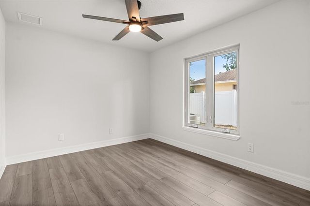2426 ABBEY AVENUE, Orlando, FL 32833