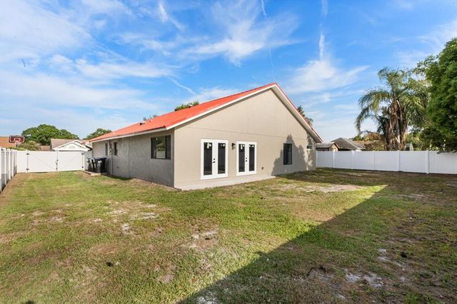 2426 ABBEY AVENUE, Orlando, FL 32833