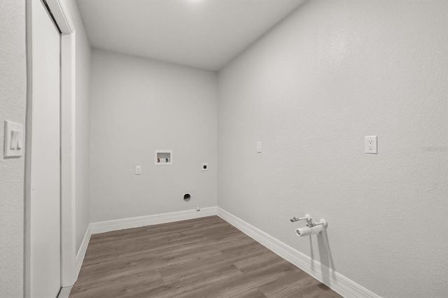 2426 ABBEY AVENUE, Orlando, FL 32833