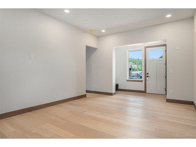 35 Sunny Ridge Ln, Winter Park, CO 80482