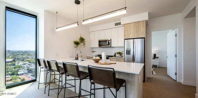 817 N 6TH Street B2, Phoenix, AZ 85004