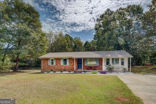 11889 Brown Bridge Road, Covington, GA 30016
