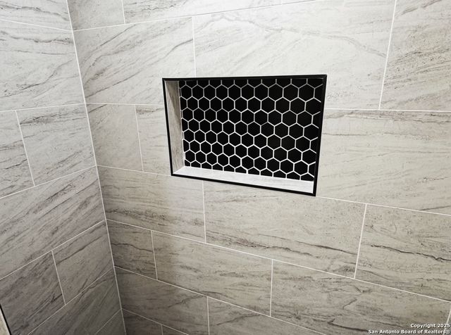 8702 Dudley, San Antonio, TX 78230