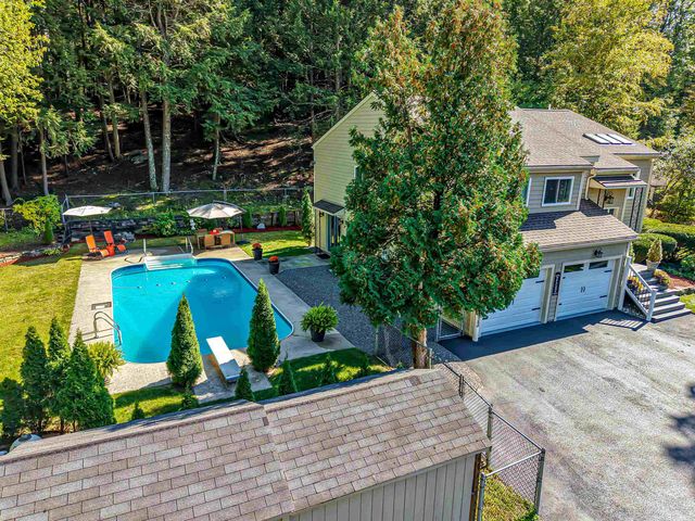 4 Meadowview Lane, Merrimack, NH 03054