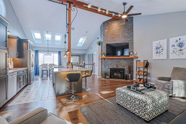 4 Meadowview Lane, Merrimack, NH 03054