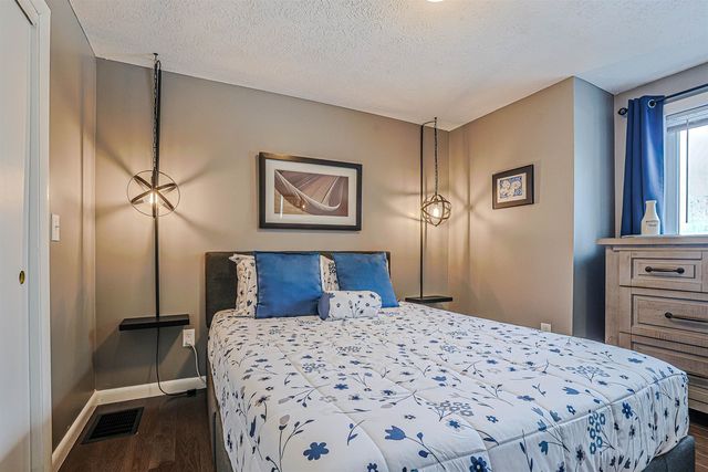 4 Meadowview Lane, Merrimack, NH 03054