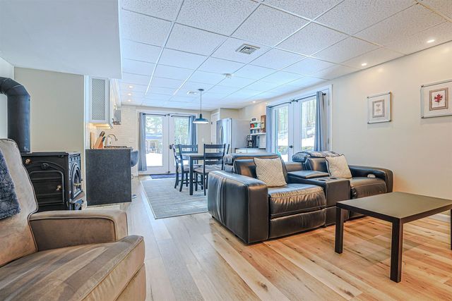 4 Meadowview Lane, Merrimack, NH 03054