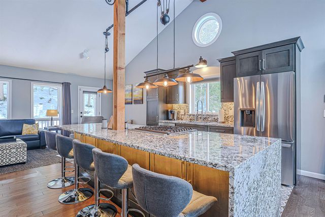 4 Meadowview Lane, Merrimack, NH 03054