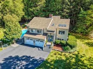 4 Meadowview Lane, Merrimack, NH 03054