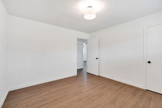 672 W Roberts Avenue, Fresno, CA 93704