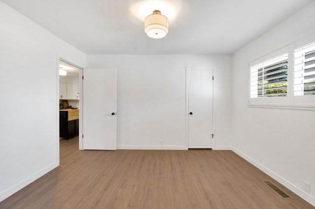 672 W Roberts Avenue, Fresno, CA 93704