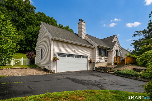 61 Claire Hill Road, Burlington, CT 06013