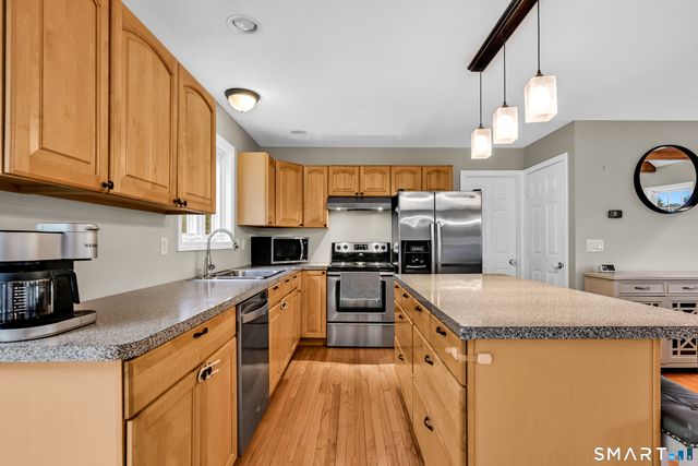 61 Claire Hill Road, Burlington, CT 06013