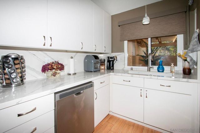 12755 Camino De La Breccia 87, San Diego, CA 92128