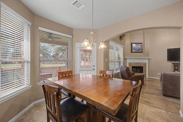 14007 Fountainview Drive, Montgomery, TX 77356