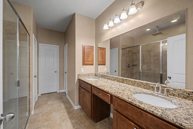 14007 Fountainview Drive, Montgomery, TX 77356