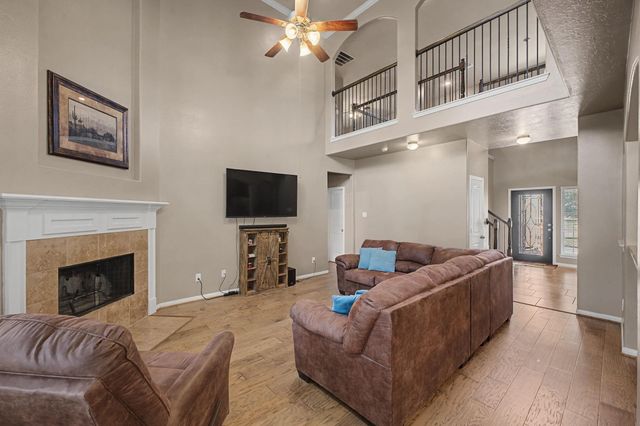 14007 Fountainview Drive, Montgomery, TX 77356