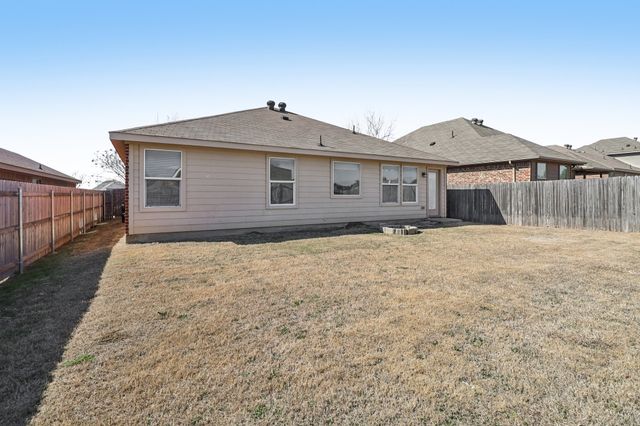 8037 Big Spruce Lane, Fort Worth, TX 76123