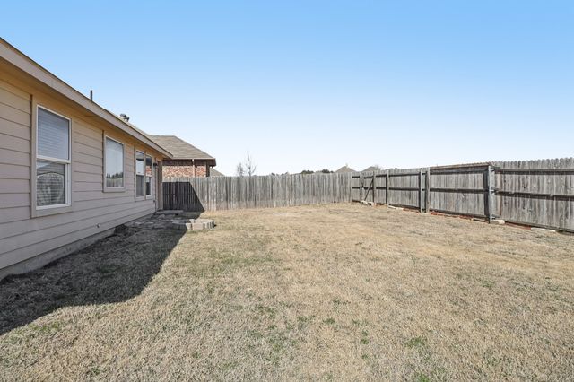 8037 Big Spruce Lane, Fort Worth, TX 76123