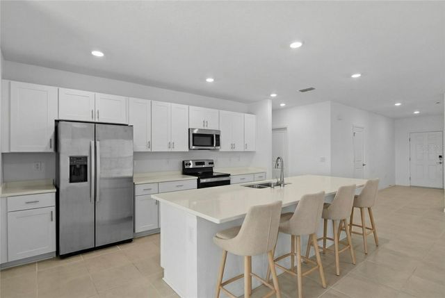 1135 CALICO POINTE CIRCLE, Groveland, FL 34736