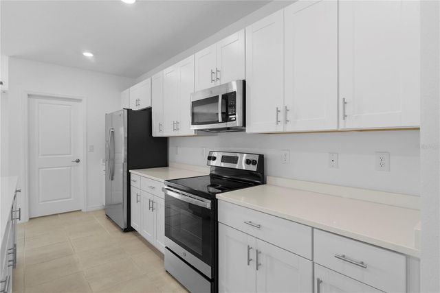 1135 CALICO POINTE CIRCLE, Groveland, FL 34736