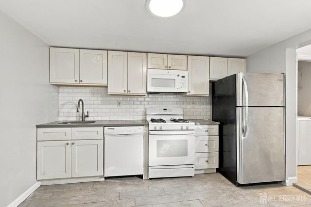6 1st Street b, Port Reading, NJ 07064