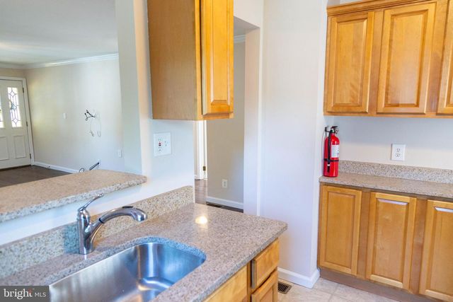 431 W LINCOLN AVE, Magnolia, NJ 08049