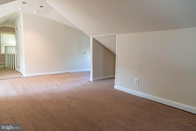 431 W LINCOLN AVE, Magnolia, NJ 08049
