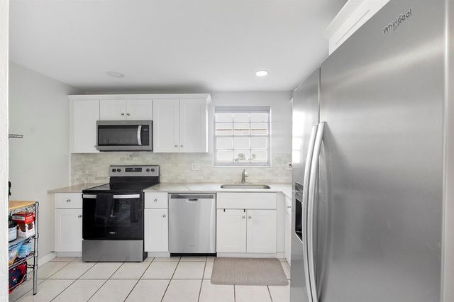 1700 Dover Road 113-a, Delray Beach, FL 33445