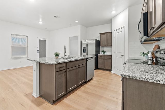 103 Gallant Fox Lane, Caddo Mills, TX 75135