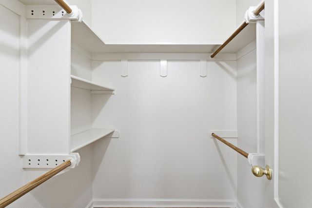 7210 N Laval, Fresno, CA 93720