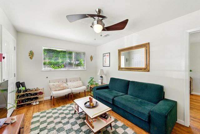 606 W North Loop BLVD, Austin, TX 78751