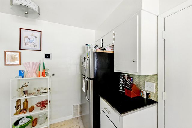 606 W North Loop BLVD, Austin, TX 78751