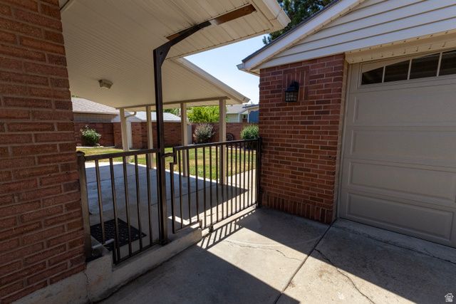 2079 W ARTHUR DR, West Jordan, UT 84084