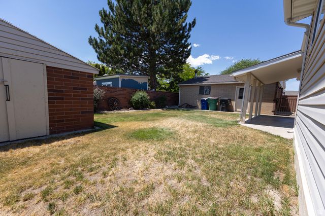 2079 W ARTHUR DR, West Jordan, UT 84084