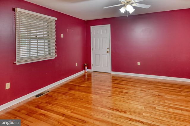 601 N COLLEGE ST, Myerstown, PA 17067