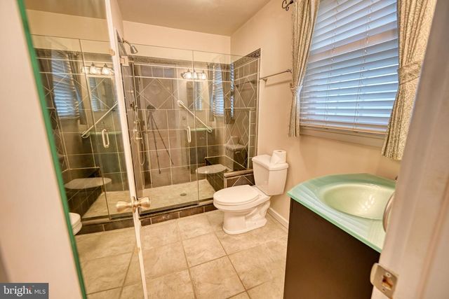 601 N COLLEGE ST, Myerstown, PA 17067