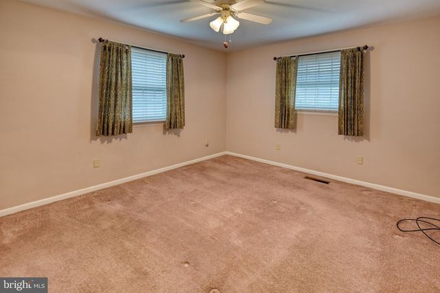 601 N COLLEGE ST, Myerstown, PA 17067