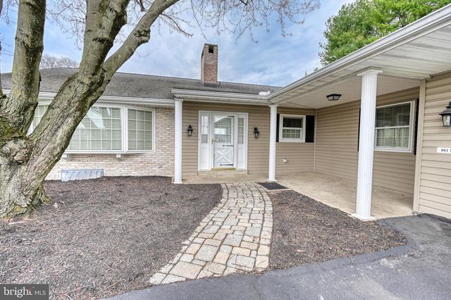 601 N COLLEGE ST, Myerstown, PA 17067