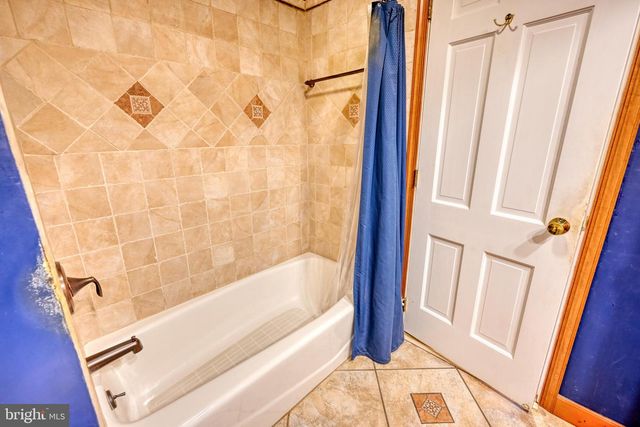 601 N COLLEGE ST, Myerstown, PA 17067