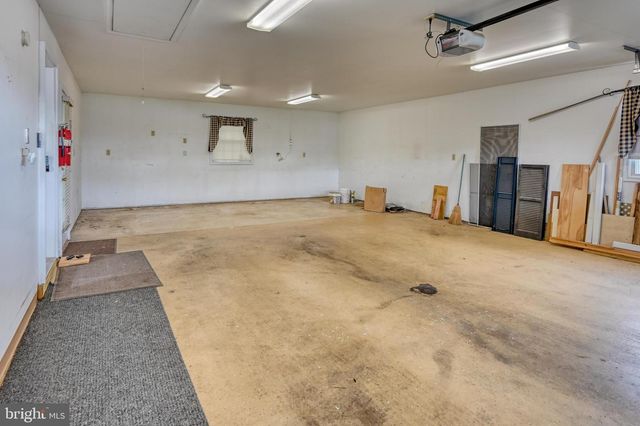 601 N COLLEGE ST, Myerstown, PA 17067