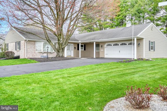 601 N COLLEGE ST, Myerstown, PA 17067