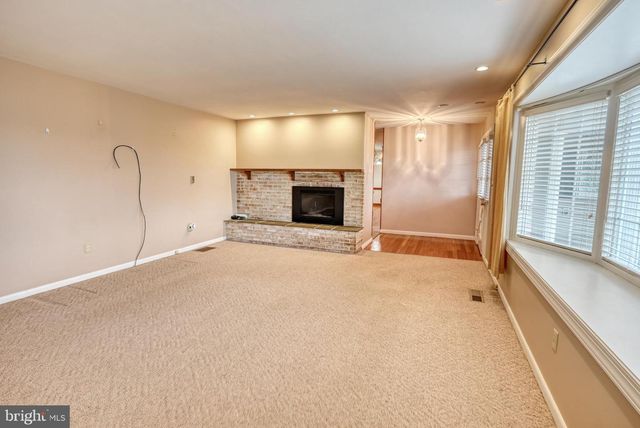 601 N COLLEGE ST, Myerstown, PA 17067
