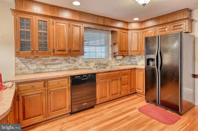 601 N COLLEGE ST, Myerstown, PA 17067