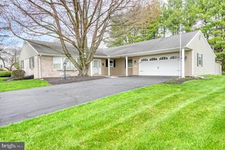 601 N COLLEGE ST, Myerstown, PA 17067