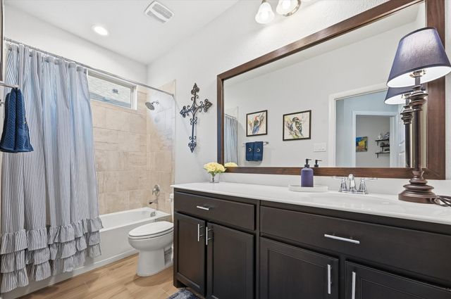 813 8th Street, Argyle, TX 76226