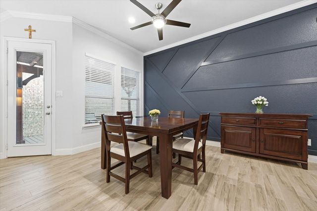 813 8th Street, Argyle, TX 76226